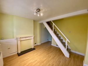 Lounge- click for photo gallery